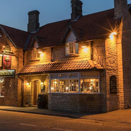 Crown & Anchor Bed & Breakfast Грантъм Екстериор снимка